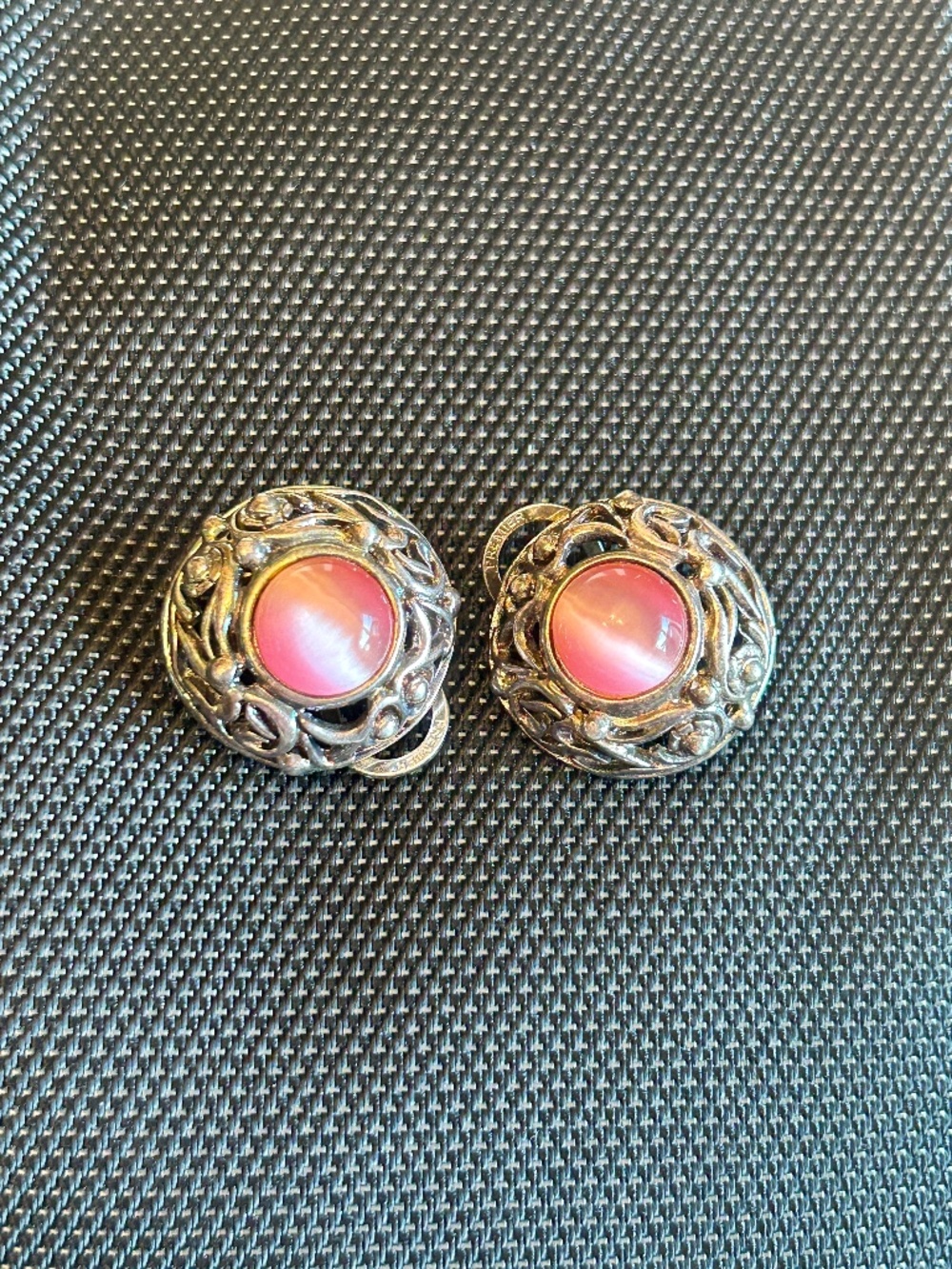 Vintage Premiere Jewelry Pink Cat's Eye Silver Tone Clip-on Earrings